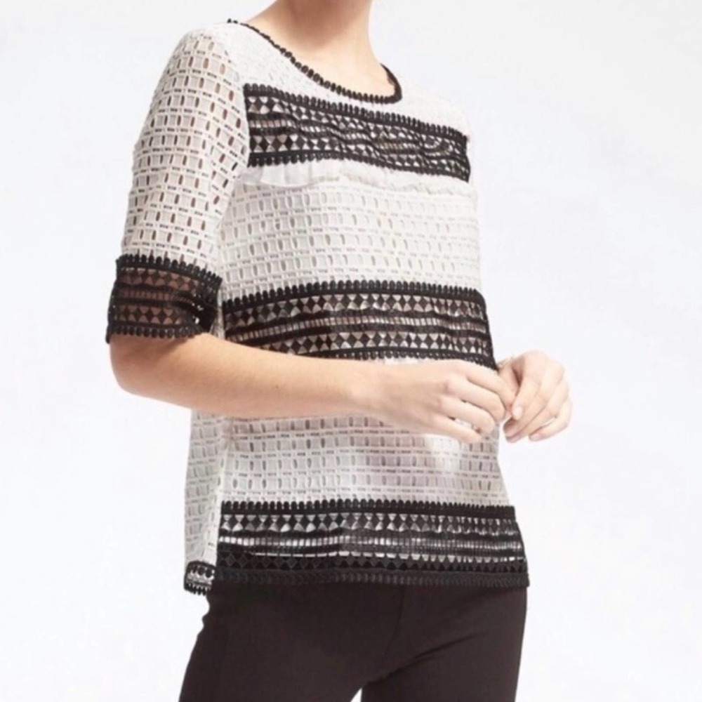 Banana Republic Lace Crochet Blouse Medium